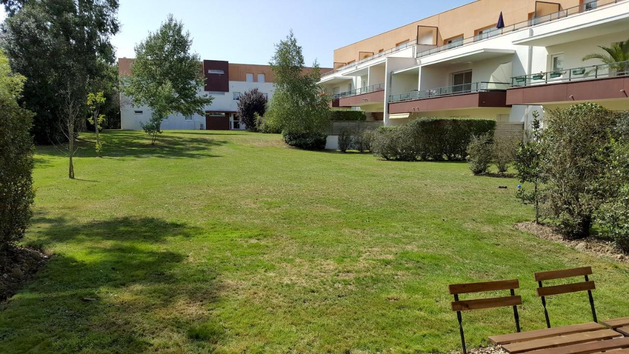 Vannes Joli T2 résidence proche port Exterior foto